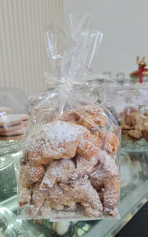Cornulete Salon cu Unt si Nuca 160g