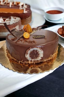 Alternative view of Tort Crème Brûlée